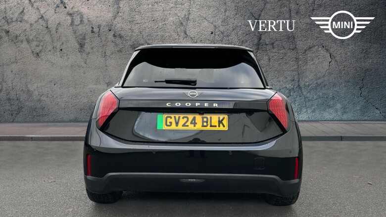 MINI Cooper 135kW E Classic 41kWh 3dr Auto Electric Hatchback